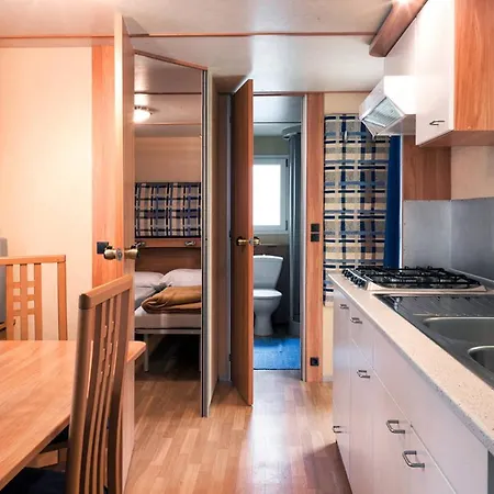 Centro Vacanze Isuledda 220s