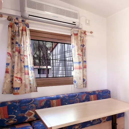 Centro Vacanze Isuledda 220s Arzachena